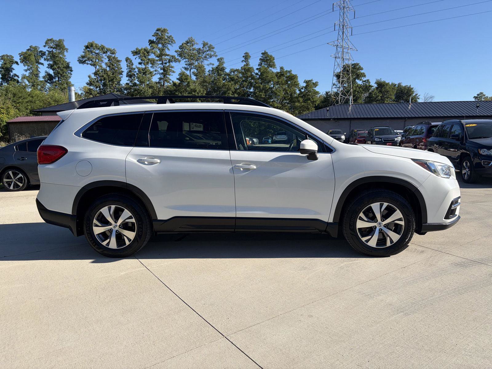 Used 2019 Subaru Ascent Premium AWD/4WD image 4