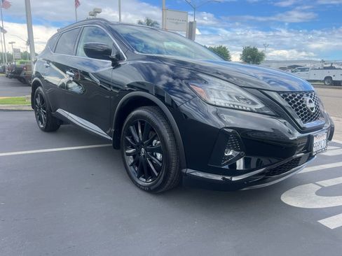 Used 2024 Nissan Murano SV w/ SV Midnight Edition Package FWD image 7
