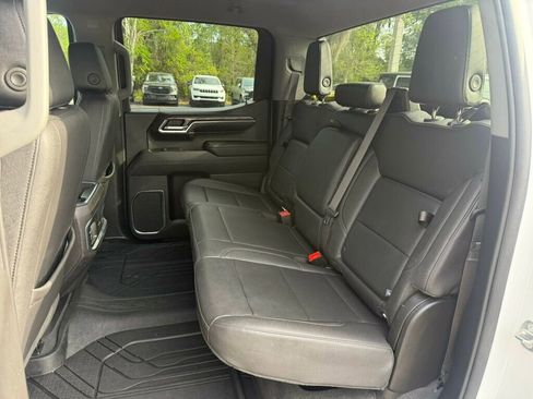 Used 2024 Chevrolet Silverado 1500 LTZ image 8