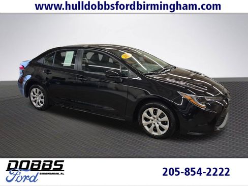 Used 2026 Toyota Corolla LE FWD image 1