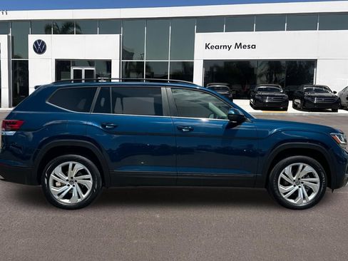 Used 2023 Volkswagen Atlas SE FWD image 3