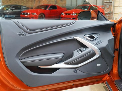 Used 2022 Chevrolet Camaro SS RWD image 30