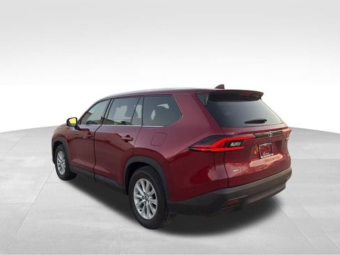 Used 2025 Toyota Grand Highlander AWD image 9