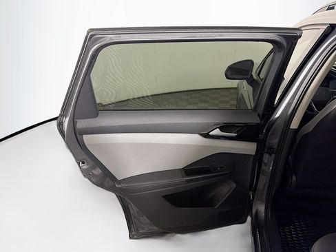 Used 2024 Volkswagen Taos S w/ MDO Package FWD image 25