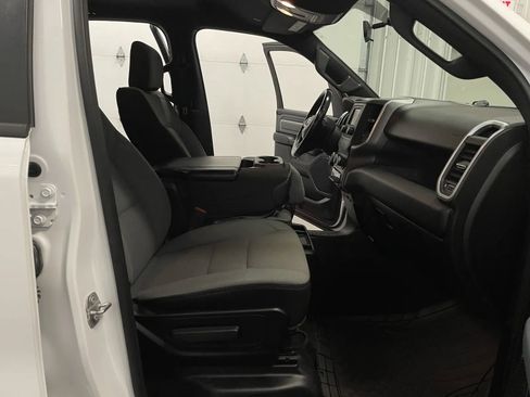 Used 2021 RAM 1500 Big Horn AWD/4WD image 44