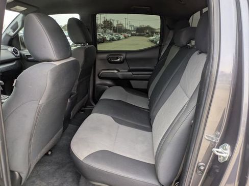 Used 2023 Toyota Tacoma TRD Sport image 26