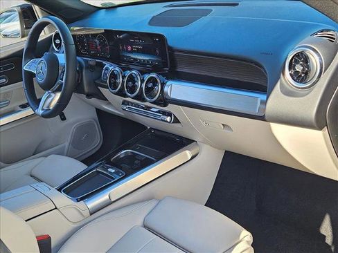 Used 2026 Mercedes-Benz GLB 250 image 21