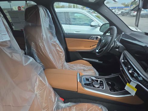 New 2026 BMW X5 xDrive40i AWD/4WD image 12