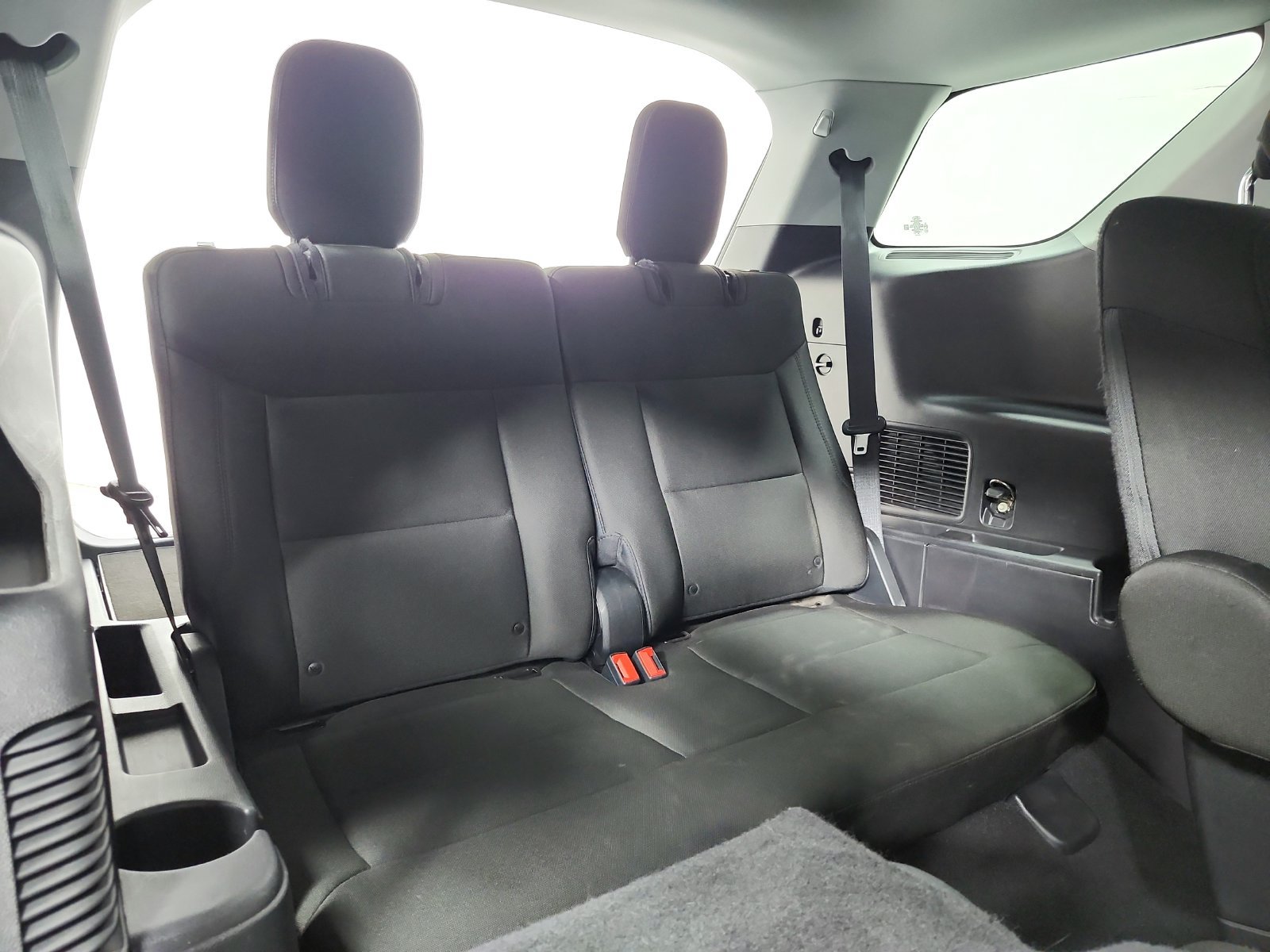 Used 2021 Ford Explorer XLT RWD image 41