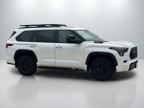 Used 2023 Toyota Sequoia TRD Pro AWD/4WD image 4