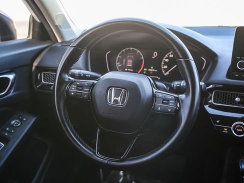 Used 2022 Honda Civic EX image 16