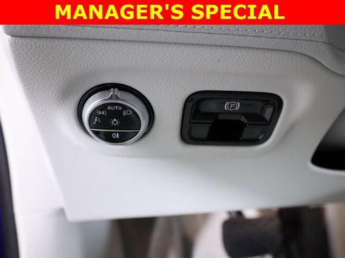 Used 2023 Mercedes-Benz EQE 350+ 4MATIC Sedan w/ Exclusive Trim Package image 12