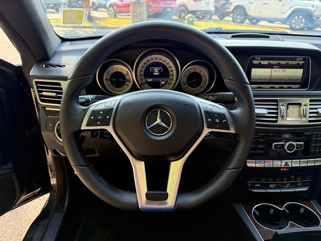 Used 2015 Mercedes-Benz E 550 Cabriolet image 18