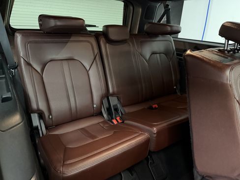 Used 2024 Ford Expedition Max Limited AWD/4WD image 27