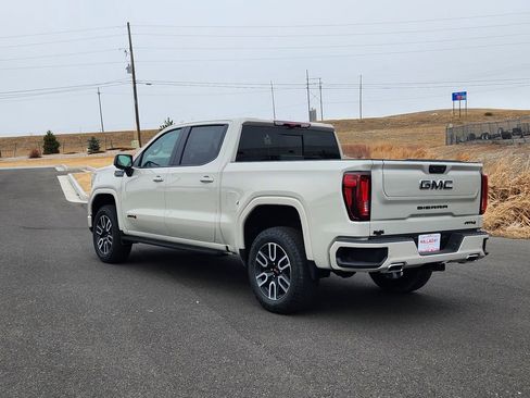 New 2026 GMC Sierra 1500 AT4 w/ AT4 Premium Package image 3