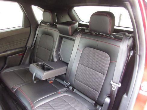 Used 2024 Ford Escape ST-Line w/ Tech Pack #1 AWD/4WD image 17