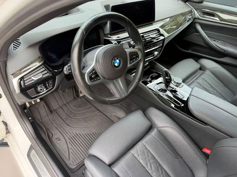Certified 2023 BMW 540i w/ M Sport Package RWD image 4