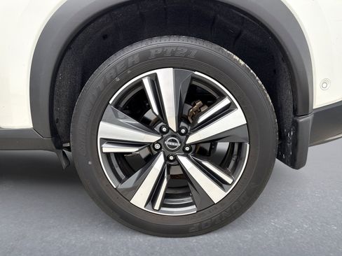 Used 2023 Nissan Rogue SL w/ SL Premium Package AWD/4WD image 13