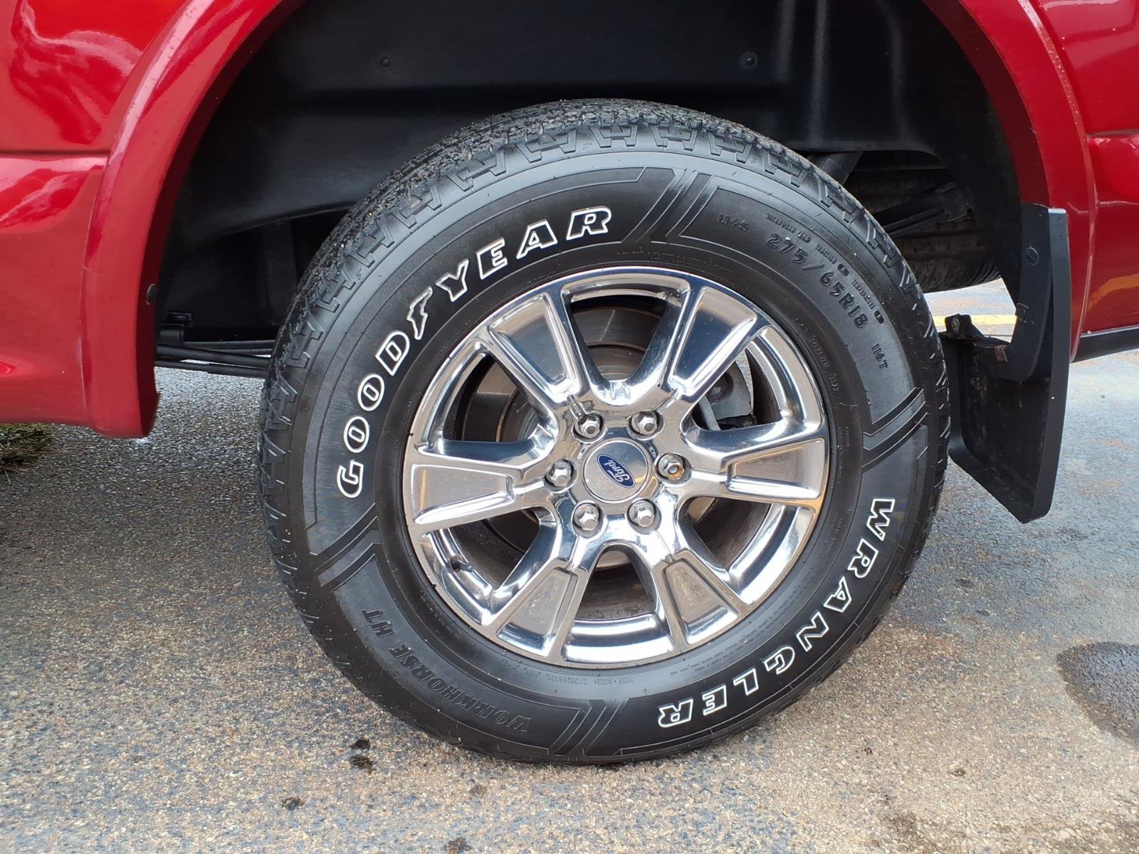 Used 2015 Ford F150 Lariat w/ Equipment Group 502A Luxury AWD/4WD image 7