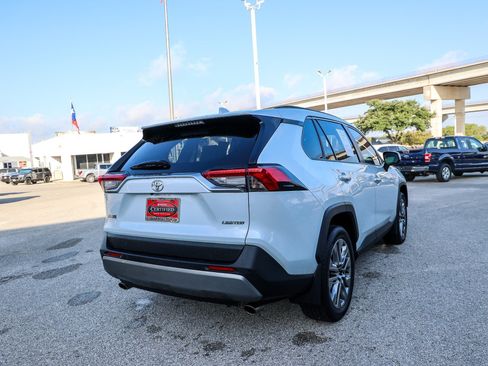 Certified 2025 Toyota RAV4 Limited FWD image 7