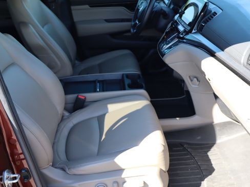 Used 2021 Honda Odyssey Touring image 37