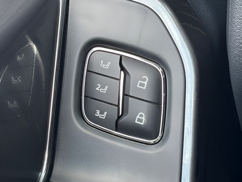Used 2023 Ford F150 Lariat w/ Equipment Group 502A High AWD/4WD image 27