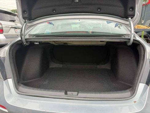 Used 2022 Honda Civic LX image 7