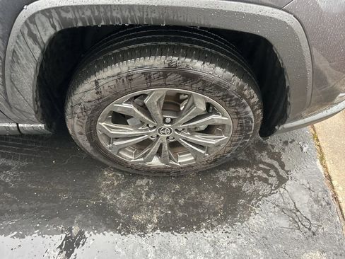 Used 2025 Toyota RAV4 Limited w/ Advanced Technology Package image 2