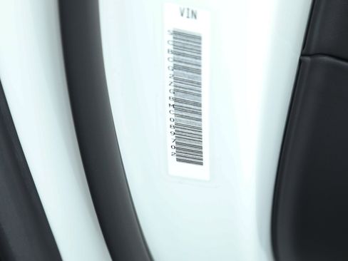 Used 2021 Bentley Continental GT V8 image 38