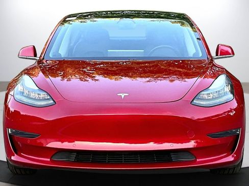 Used 2019 Tesla Model 3 Standard Range Plus RWD image 3