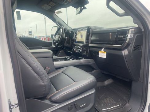 New 2026 Ford F350 Lariat w/ Black Appearance Package AWD/4WD image 9