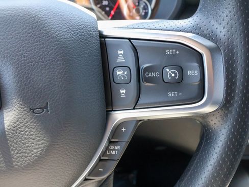 New 2026 RAM 1500 Express AWD/4WD image 26