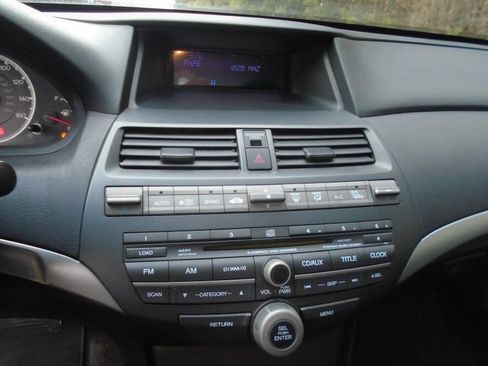 Used 2010 Honda Accord EX-L image 13
