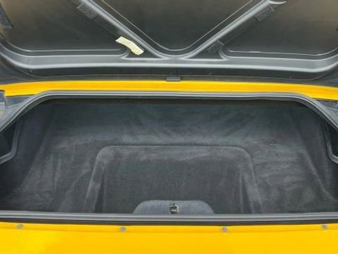 Used 2003 Chevrolet Corvette Z06 w/ Memory Package, 3 Drivers image 17