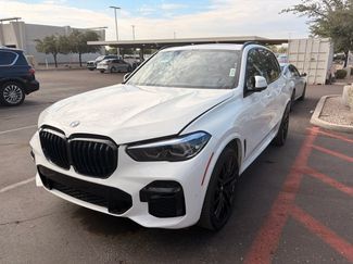 Used 2022 BMW X5 sDrive40i w/ M Sport Package RWD video 1