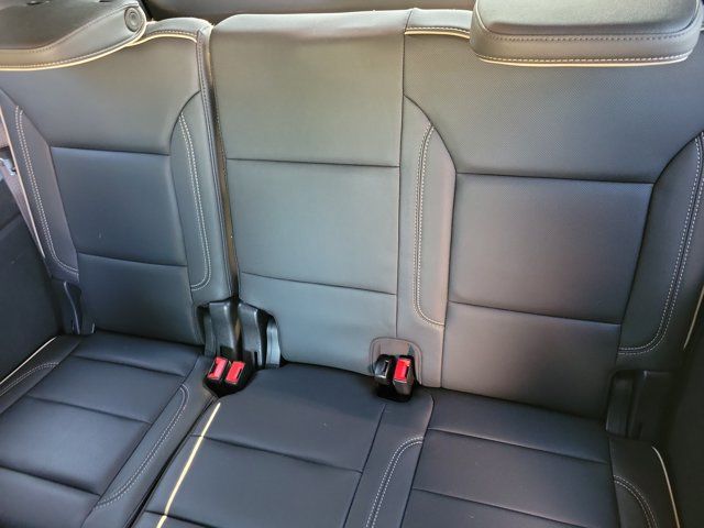 Used 2023 Chevrolet Tahoe Premier RWD image 16