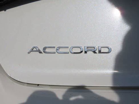 Certified 2023 Honda Accord EX image 7