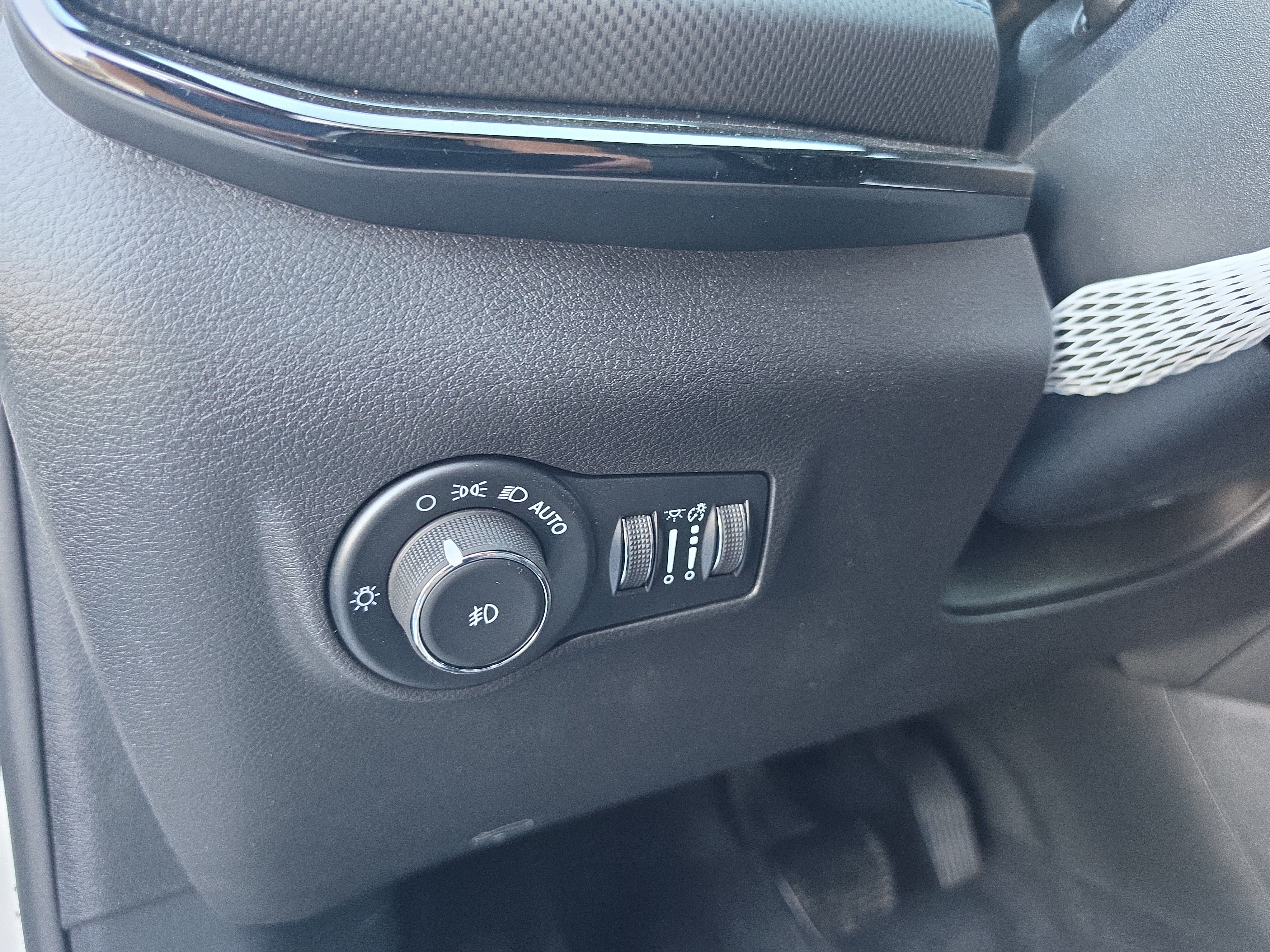 New 2026 Jeep Compass Limited AWD/4WD image 19