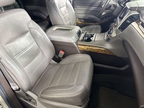 Used 2016 GMC Yukon Denali w/ Open Road Package image 27