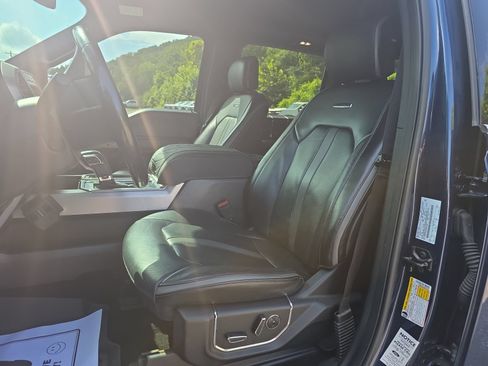 Used 2018 Ford F150 Platinum w/ Equipment Group 701A Luxury AWD/4WD image 11
