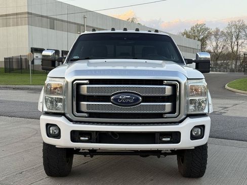 Used 2014 Ford F250 Platinum w/ Snow Plow Prep Package AWD/4WD image 3