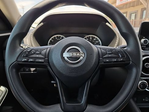 Used 2024 Nissan Sentra S FWD image 30