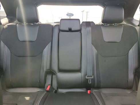 Certified 2022 Ford Edge ST w/ Equipment Group 401A AWD/4WD image 17