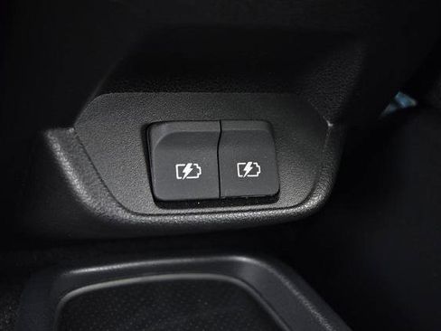 Used 2024 Nissan Leaf SV Plus image 22