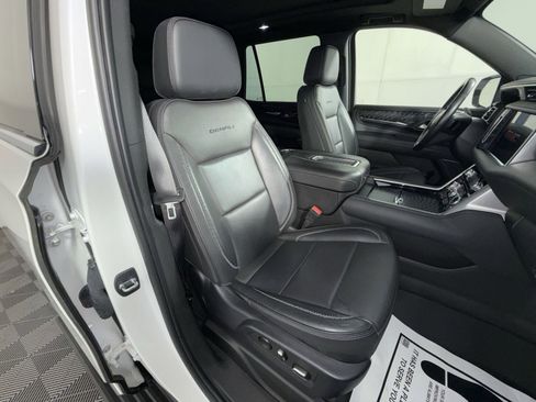 Used 2022 GMC Yukon Denali AWD/4WD image 28