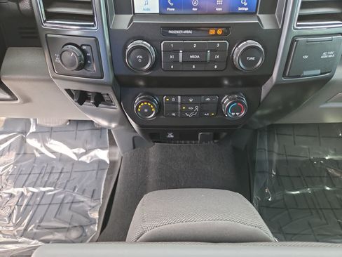 Used 2022 Ford F250 XLT w/ FX4 Off-Road Package AWD/4WD image 25