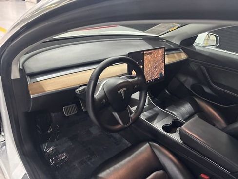 Used 2020 Tesla Model 3 Long Range AWD/4WD image 10
