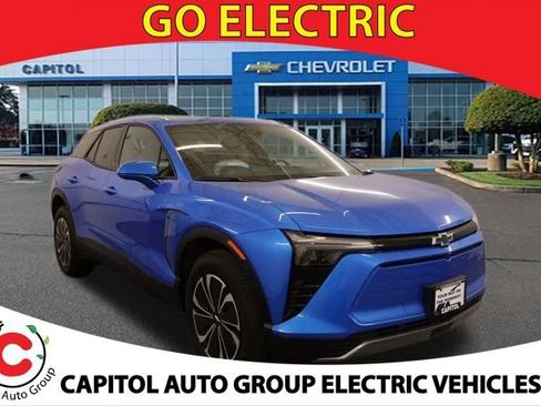 New 2025 Chevrolet Blazer EV LT AWD/4WD image 1
