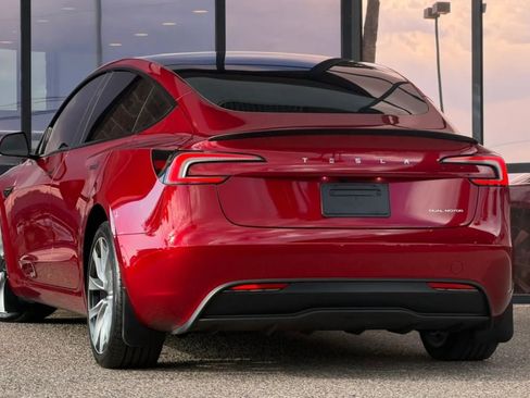 Used 2024 Tesla Model 3 Long Range AWD/4WD image 12