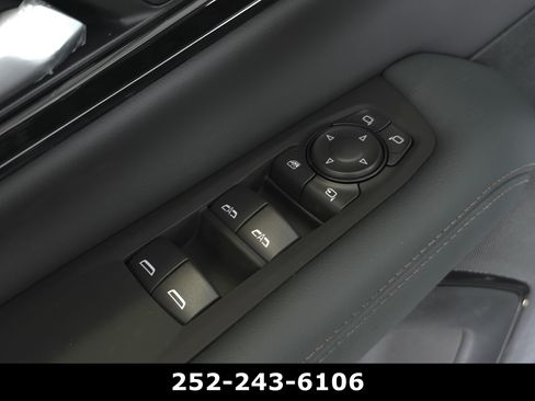 Used 2026 GMC Yukon AT4 w/ AT4 Premium Plus Package AWD/4WD image 28